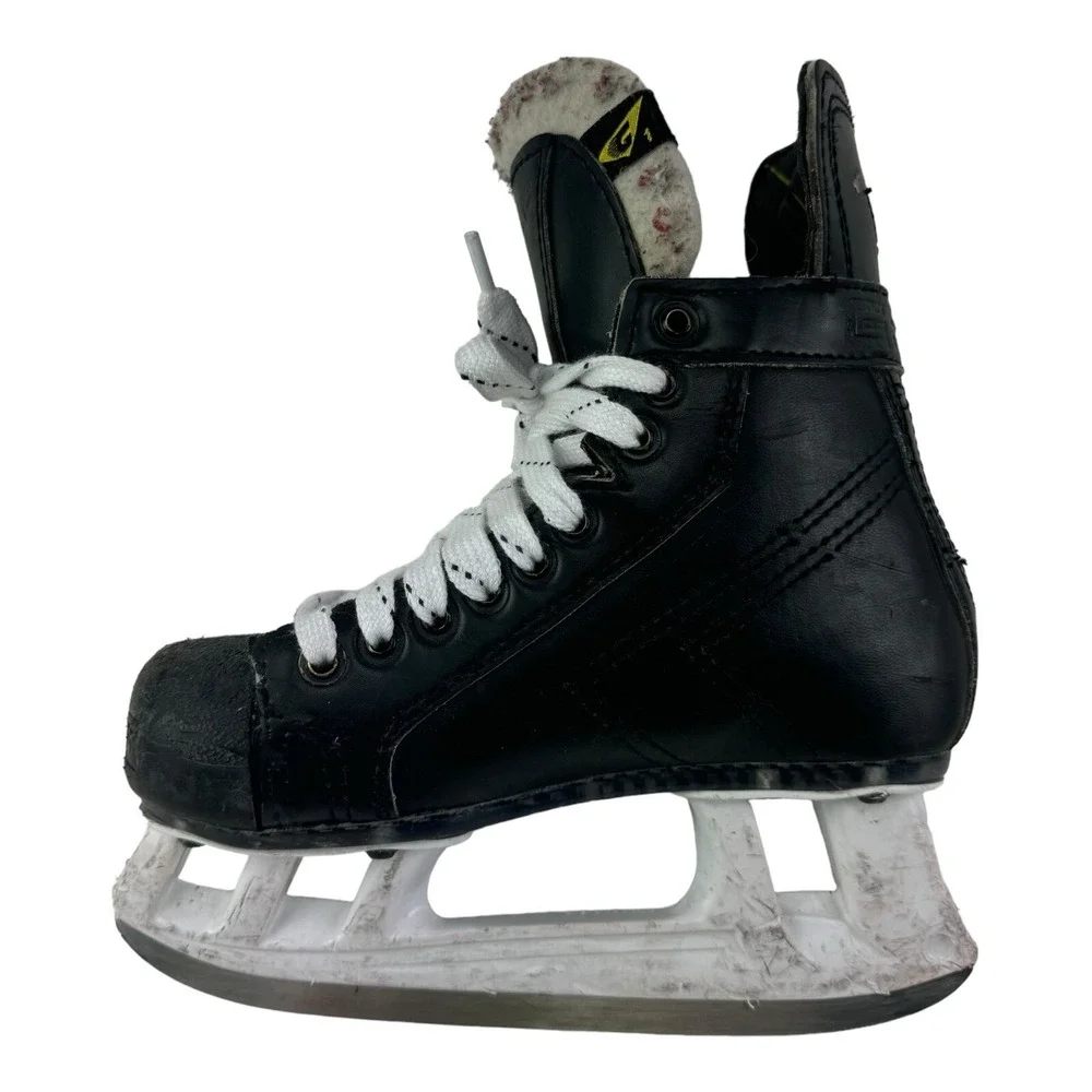 Graf‎ Black G735 Pro Cobra NT-5000 Ice Skates Youth Size 1 US 2